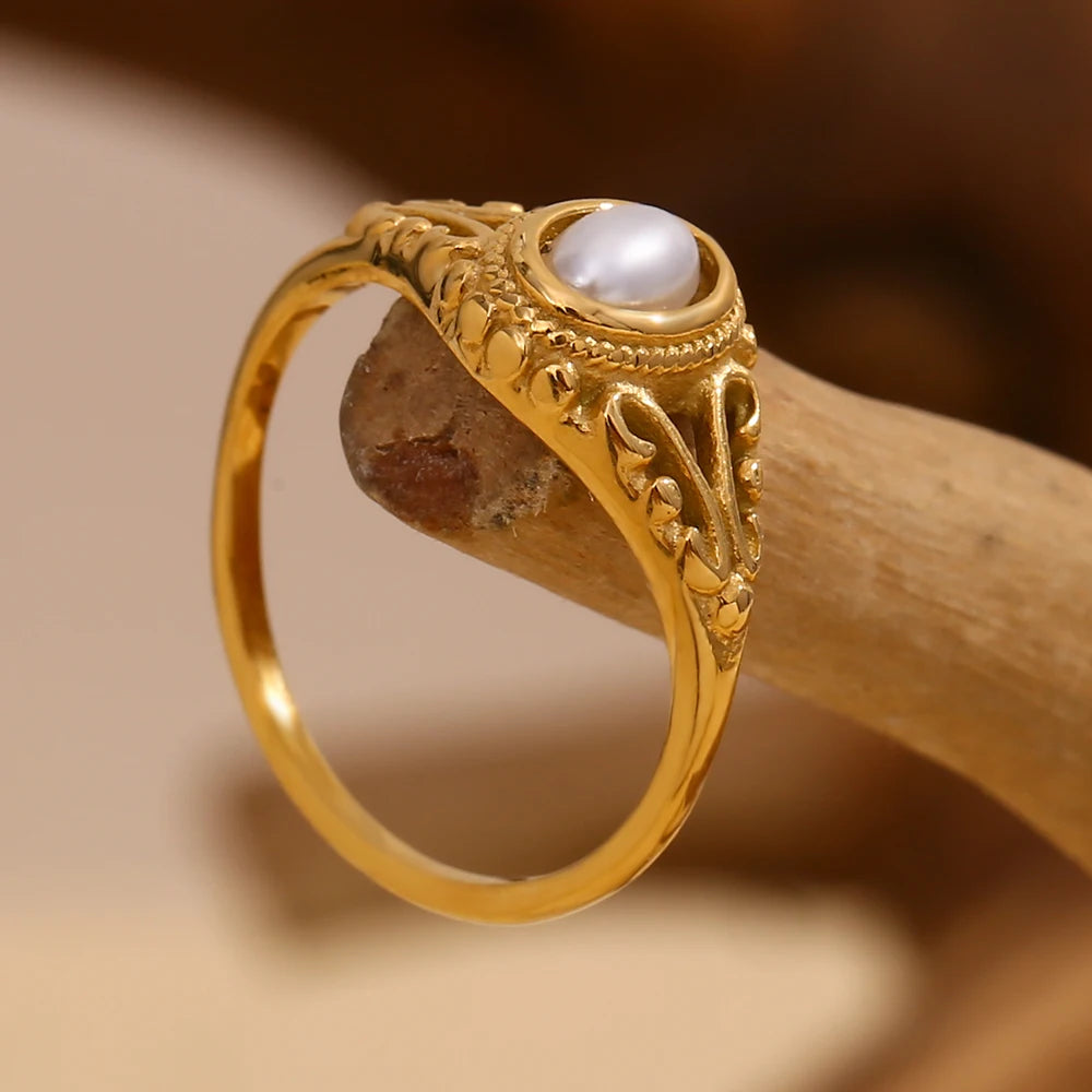 Pearl Aurelia Ring