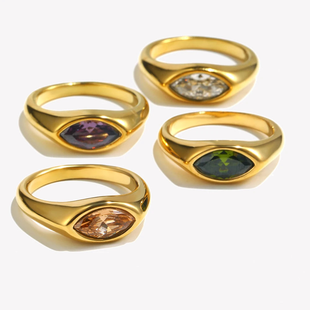 Marquise 18k gold signet ring